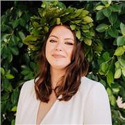 Laureata in Filologia Moderna offre ripetizioni di letteratura italiana